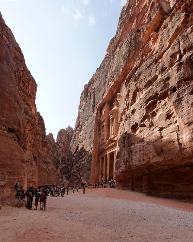 Treasury, Petra (Wadi Musa) Jordan 4.jpg